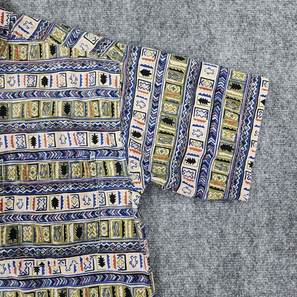 Vintage Columbia Shirt Womens Medium Aztec Fish AOP Short Sleeve Button Up - Picture 11 of 11